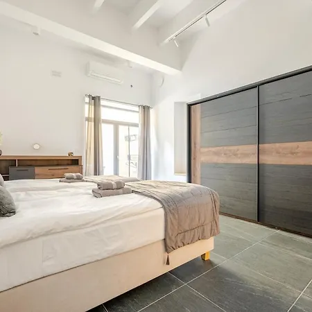 Luxury With Private Pool Apartman Xagħra