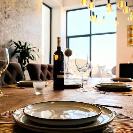 Lejlighed Luxury With Pool