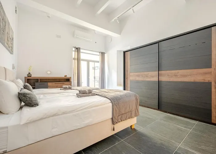 Luxury With Pool Apartament Xagħra